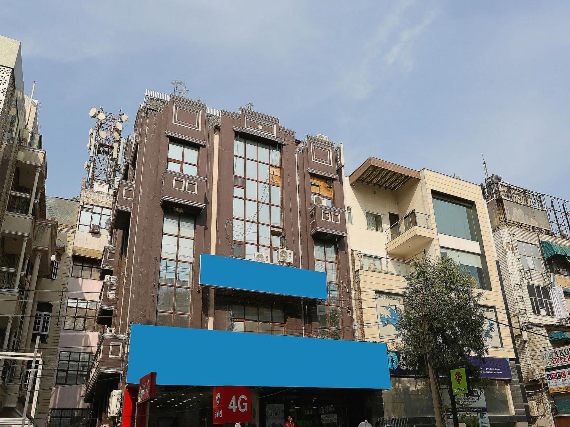 Oyo Flagship Hotel F Five New Delhi Buitenkant foto